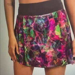 Lululemon Side Pleat Hi Rise Tennis Skirt Size 12 Vivid Floral Mult